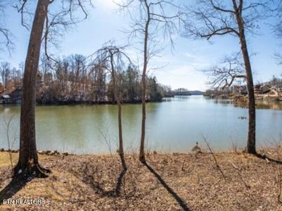 Edgewater Way