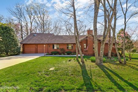 230 Amherst Lane
