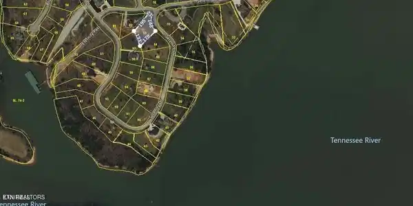 Image 2: Plat