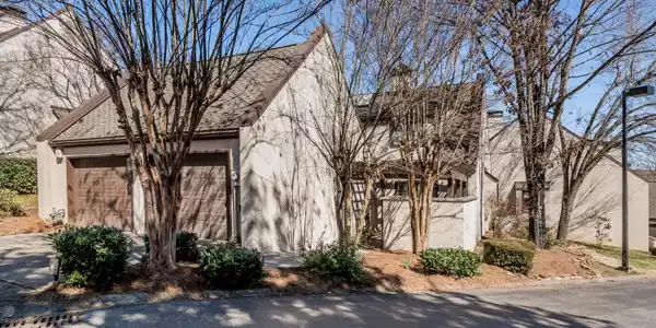 1350 Orleans Drive