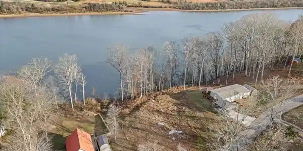 Image 2: DJI_20251212042714_0270_D