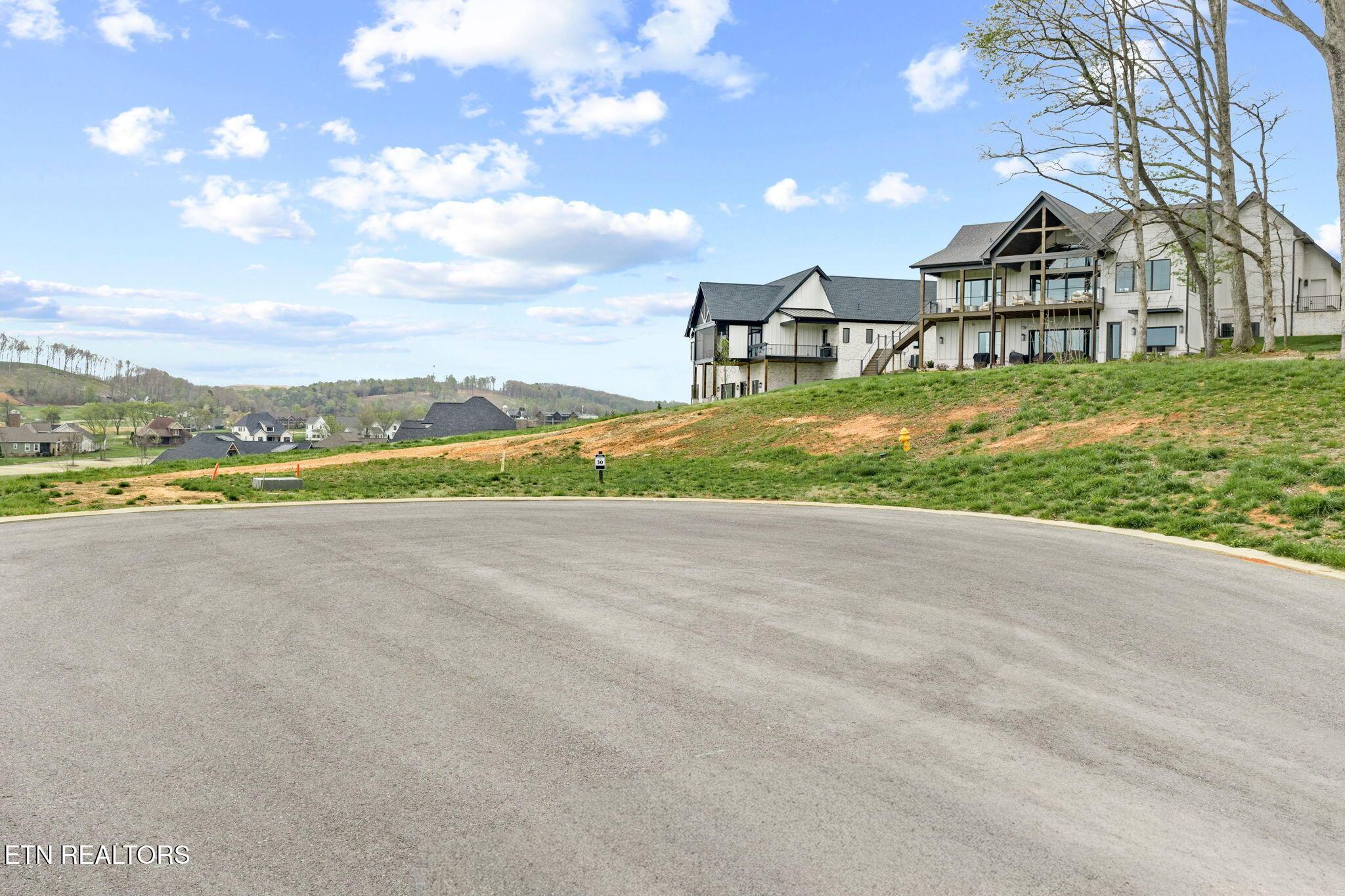 Image 2: 7-web-or-mls-23-print-378 17th Dr--113