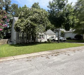 168 Newport Way