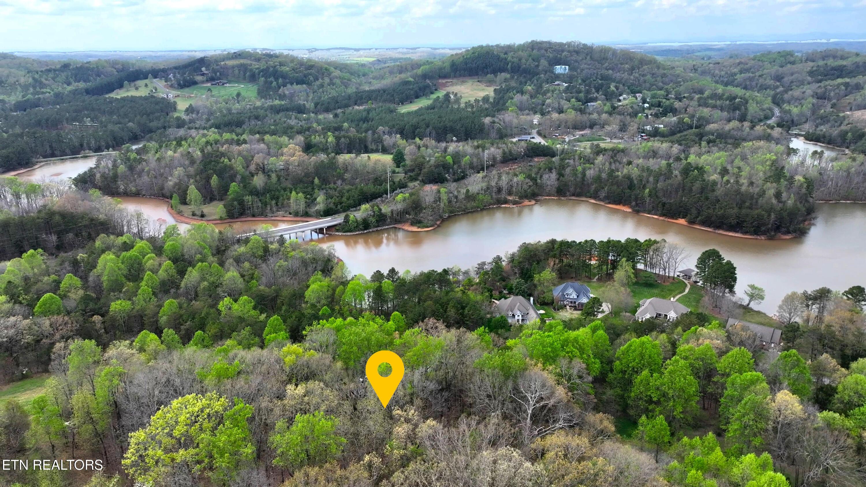 Image 3: DJI_0320.00_03_24_53.Still016(pd)