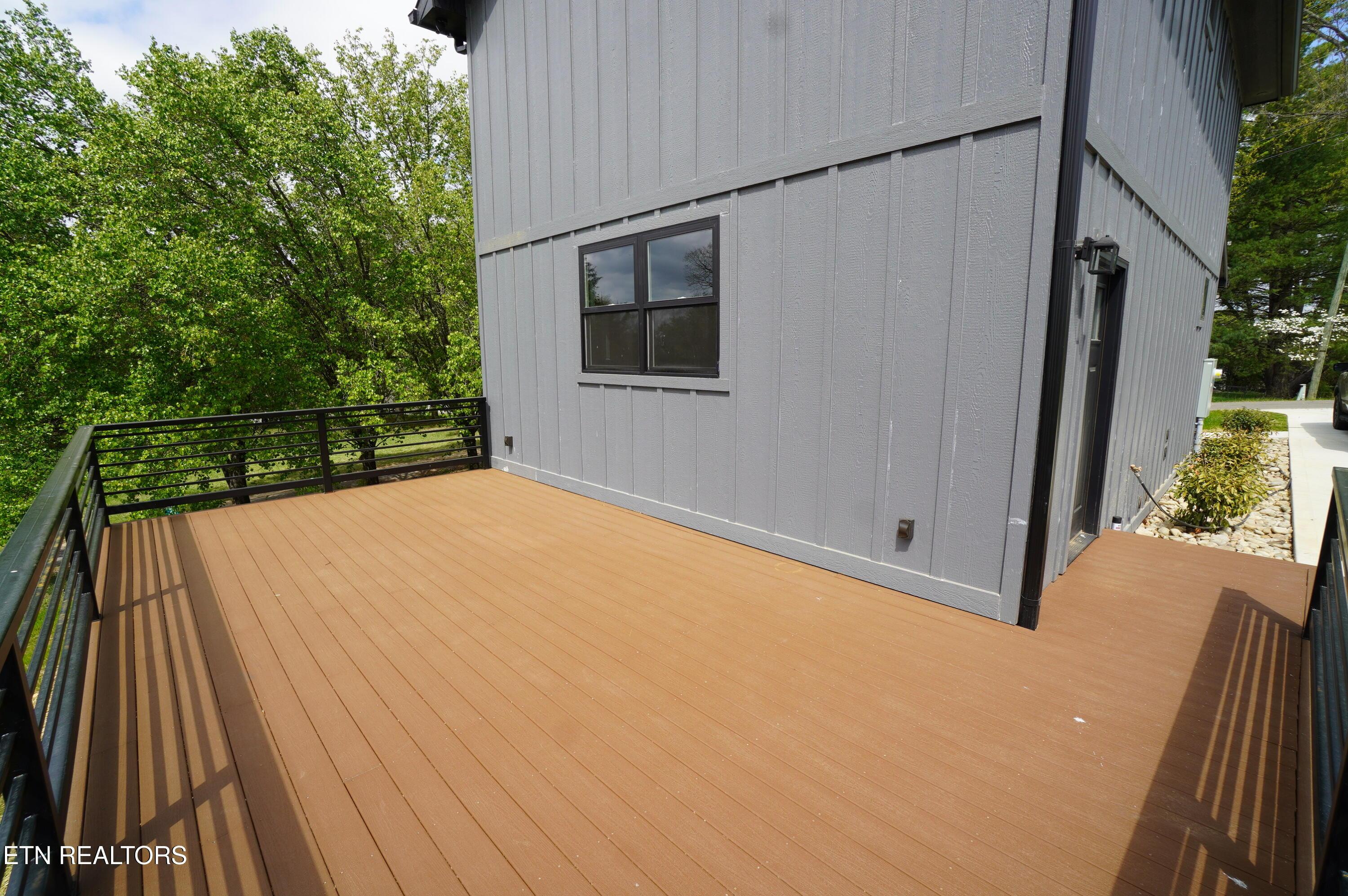 Image 2: lakewood - jbs (23)
