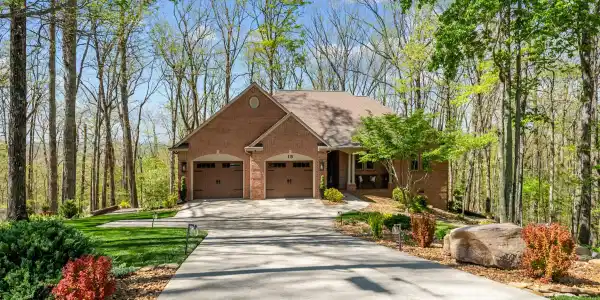 15 Quill Court