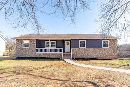 1716 Winding Ridge Tr