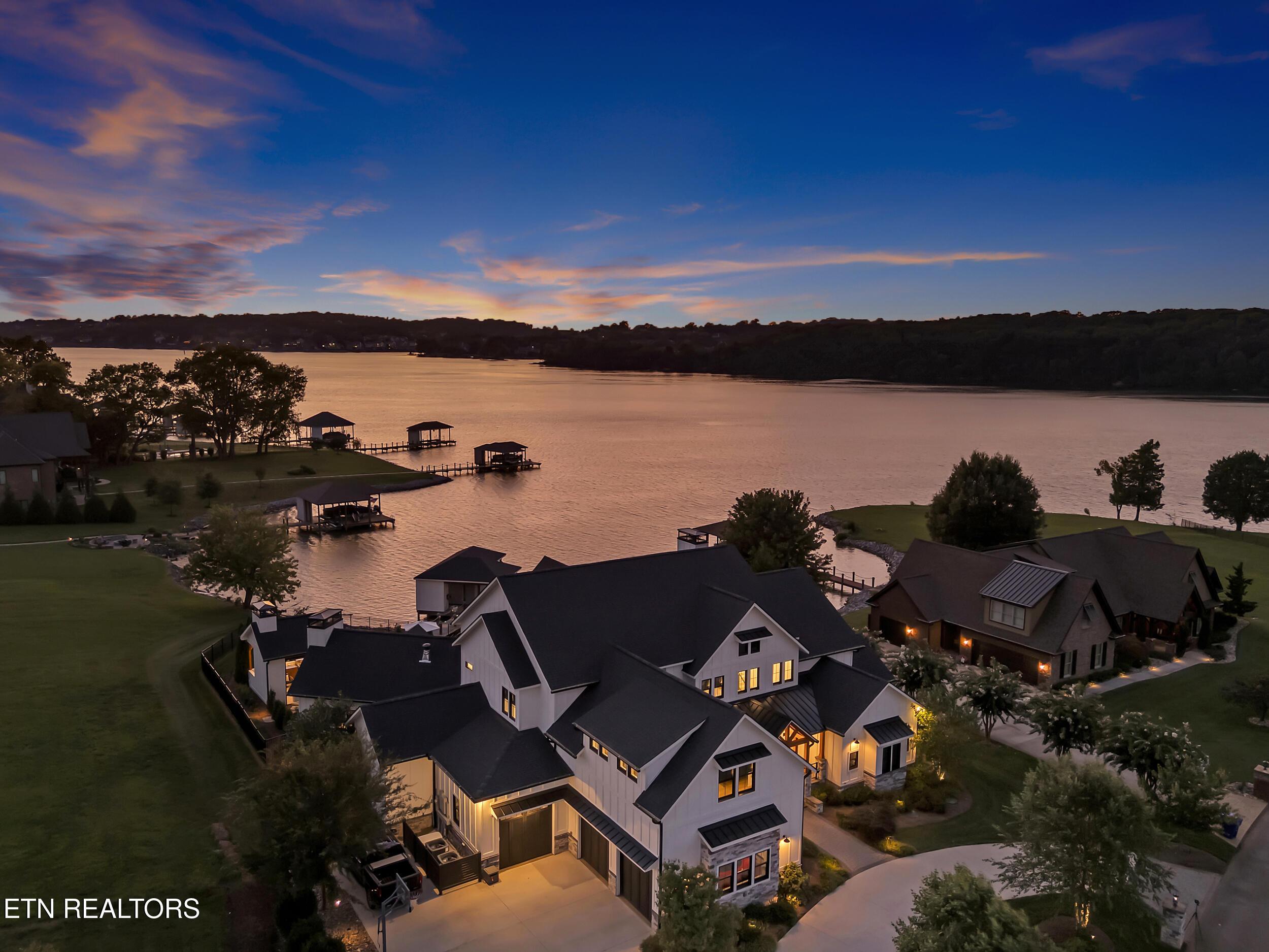 Image 2: 108_dji_20250821203611_0144_d
