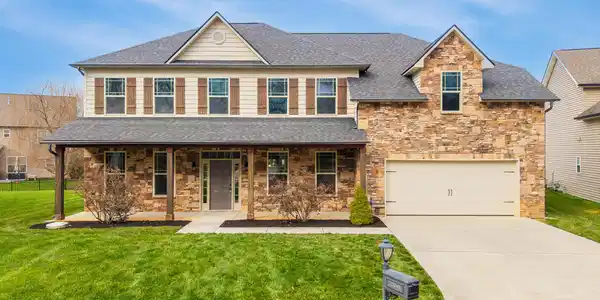 1104 Front Royal Lane