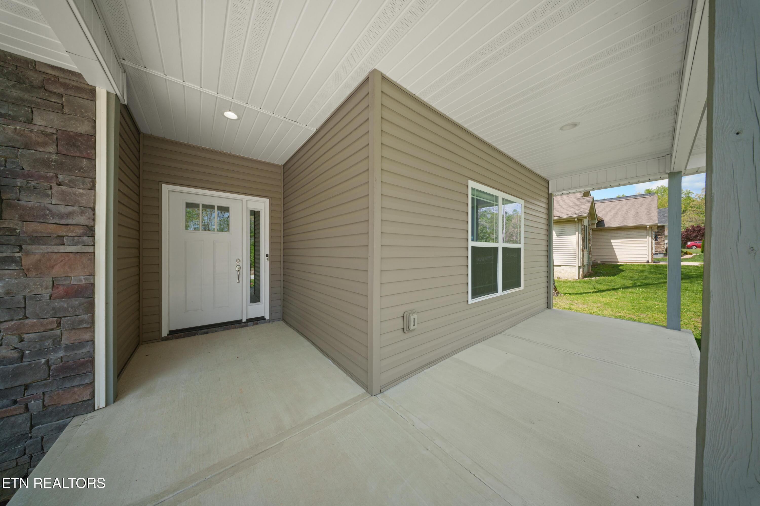 Image 3: Front Porch