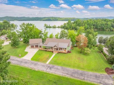 111 Crane Pointe