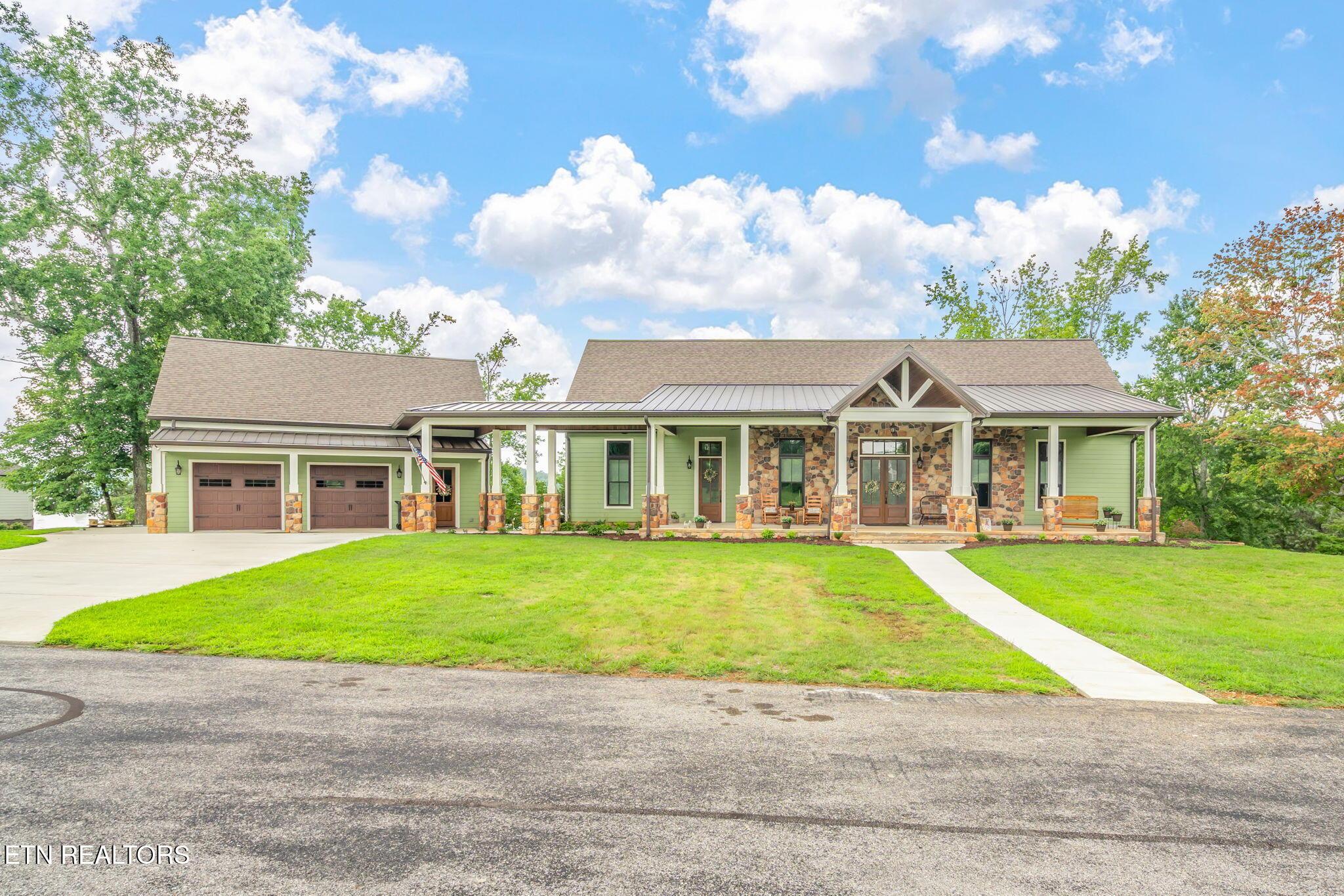 Image 2: 1-web-or-mls-111 Crane Point-4