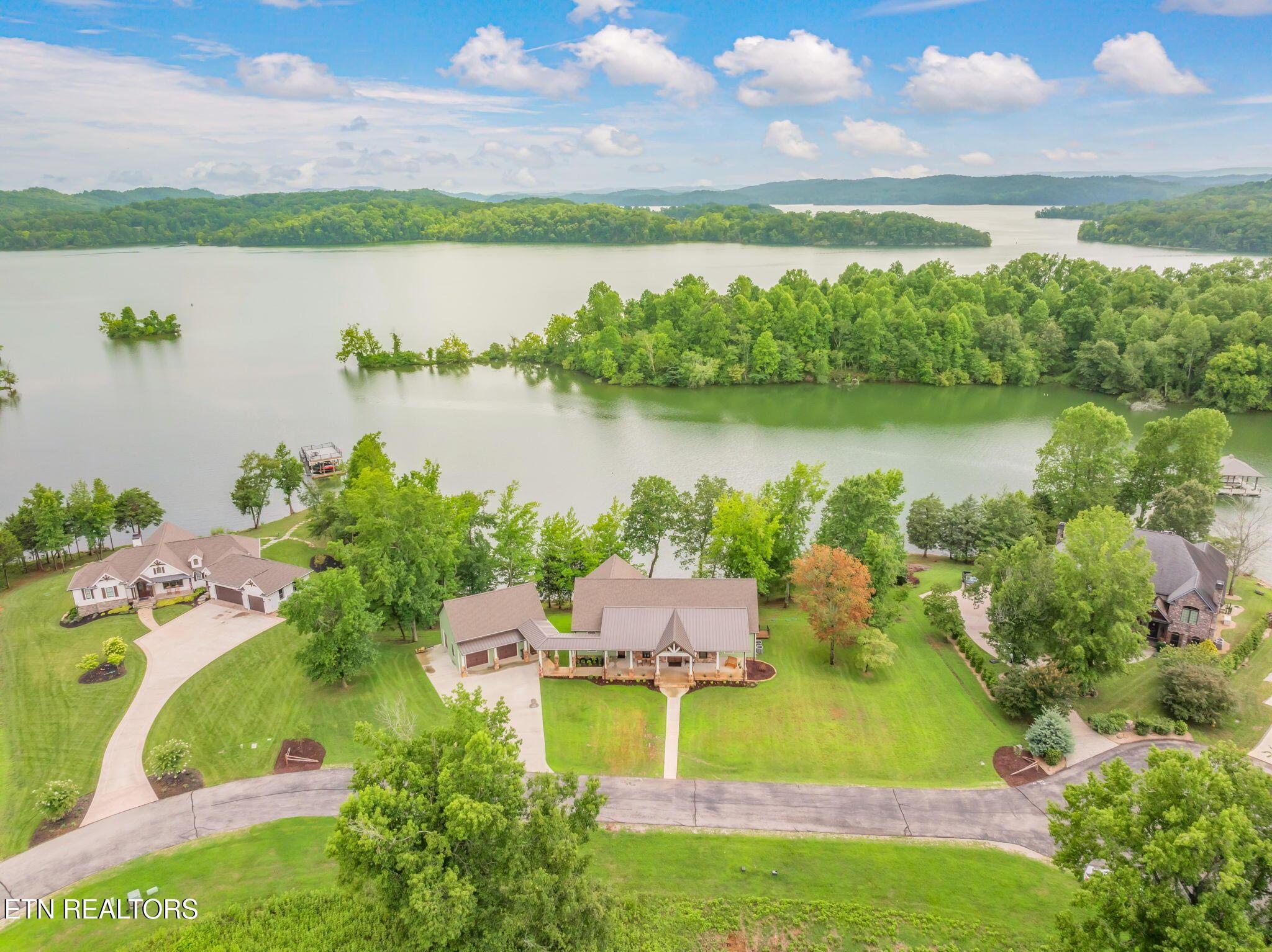 Image 4: 75-web-or-mls-111 Crane Point-76