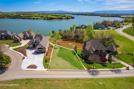 101 Breakers Drive