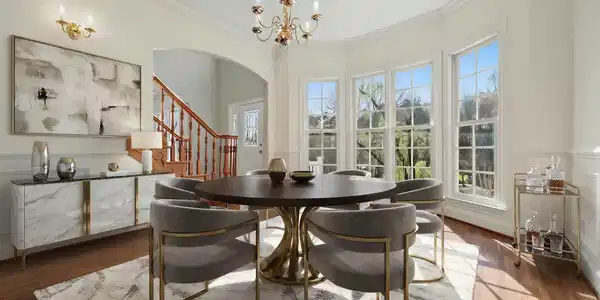 Image 3: 6_front dining room - staged
