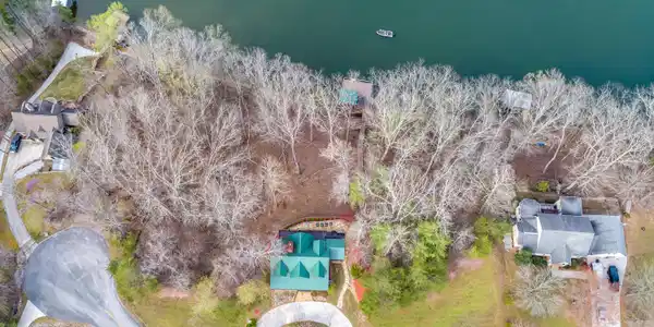 Image 4: 107 Sawmill Cove - Aerial 3