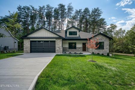 124 Hawes Circle