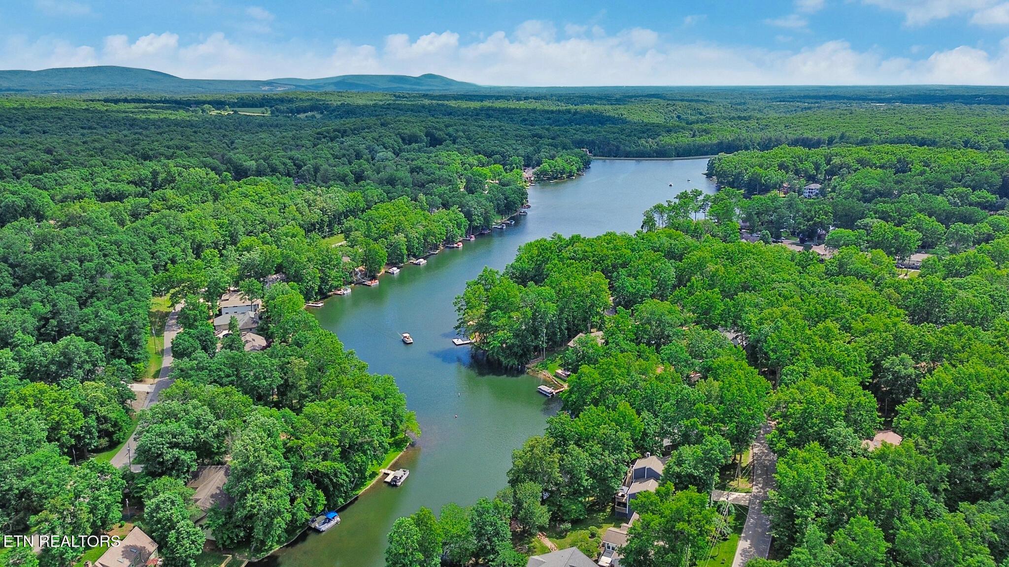 Image 3: dji_0676-dji_0678