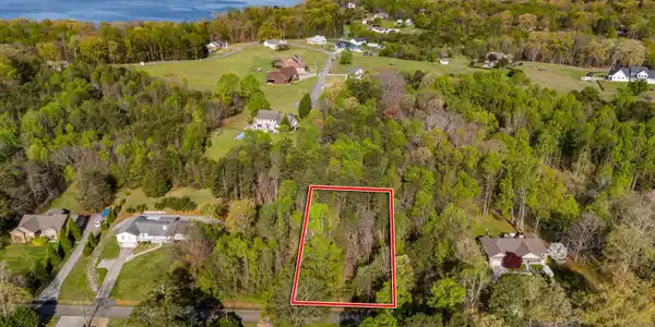 Lot 13 Back Nine Drive