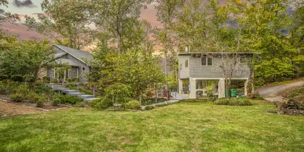 1640 E Old Topside Rd