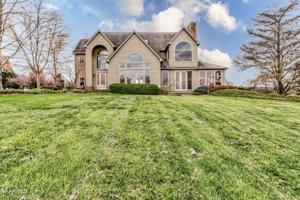 3205 Highway 61 W