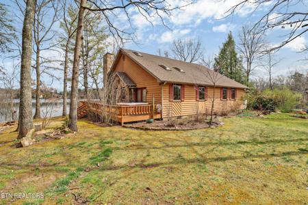140 Tawny Oak Loop