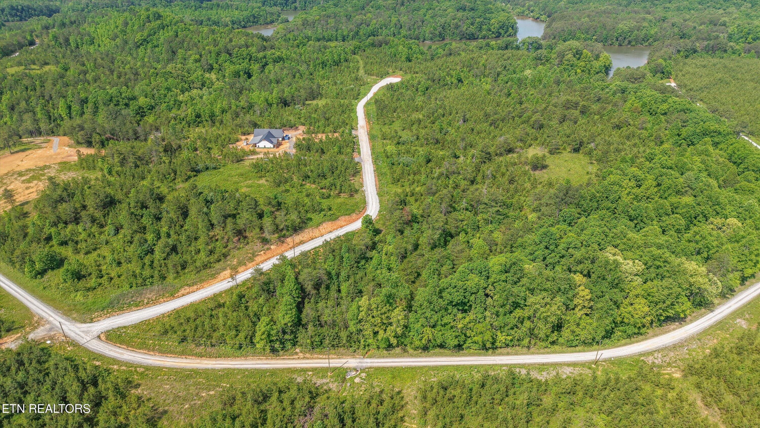 Image 2: Overlook Dr