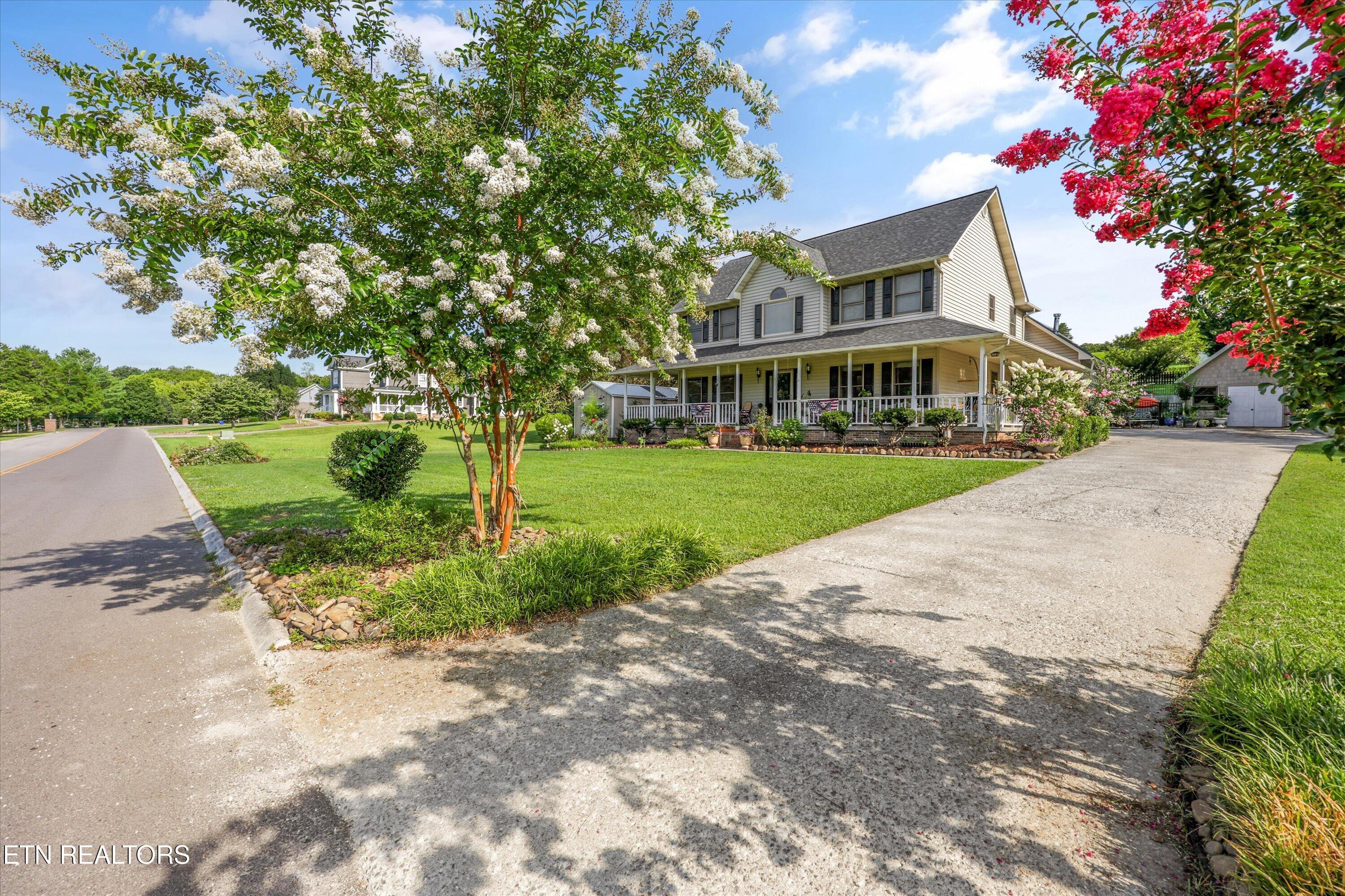 Image 4: 06-511 Mariner Point Dr10
