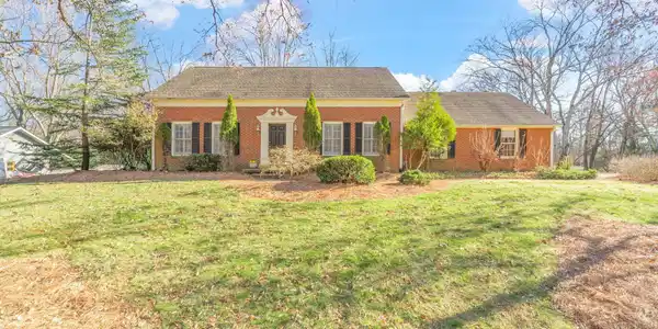 5324 Riverbriar Rd