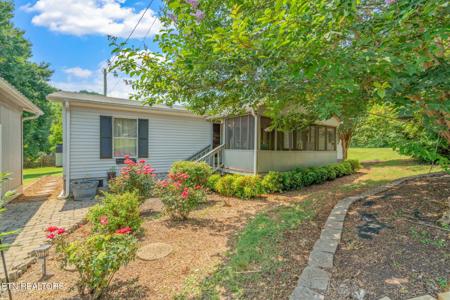 127 Lakeview Cove Drive