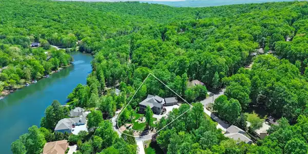 142 Pineridge Loop