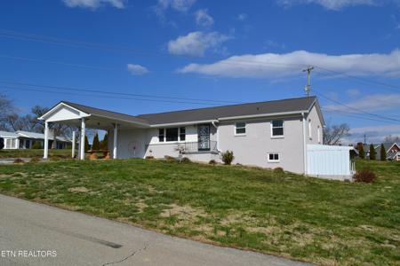 828 Julianne Drive