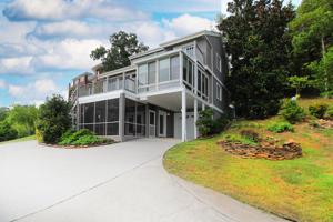 303 Sequoyah Tr