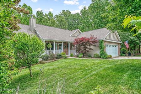 182 Canterbury Drive