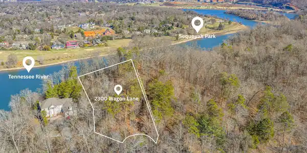 2300 SW Wagon Rd