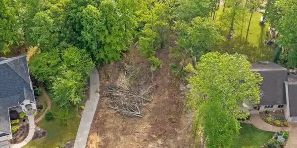 Image 3: 03-117 Osprey Drive03