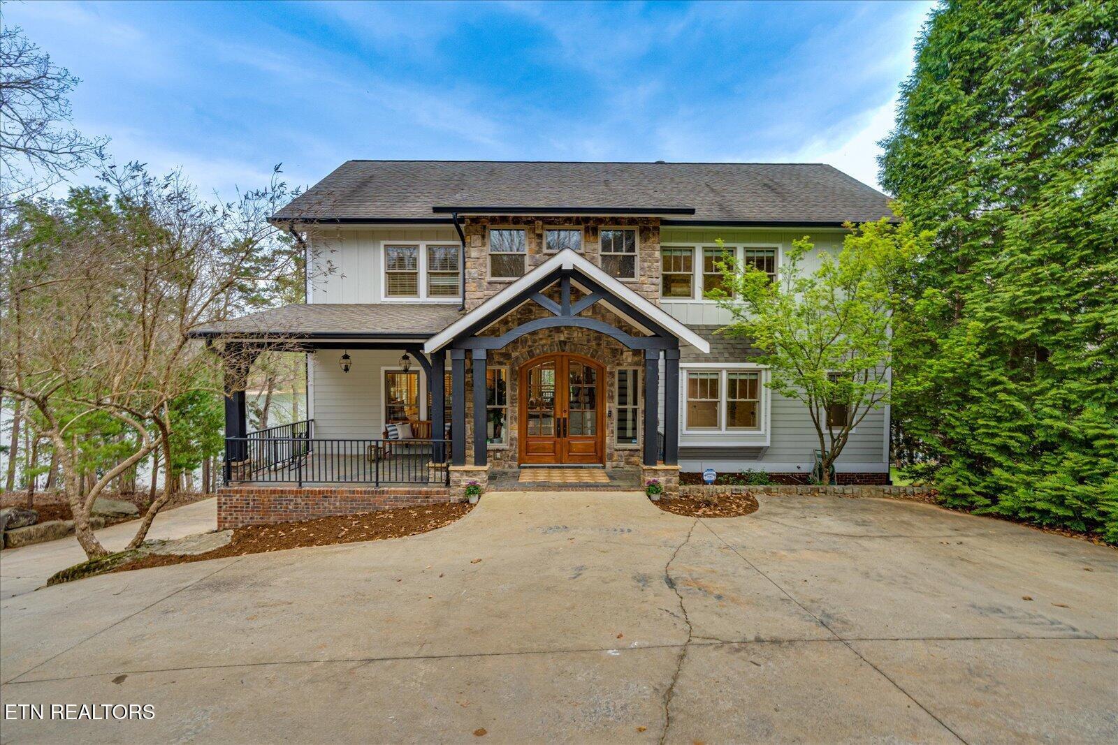 Image 3: 01-302 Key Cove Rd-1