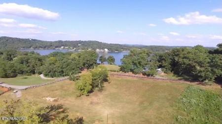 3696 Crown Point Rd