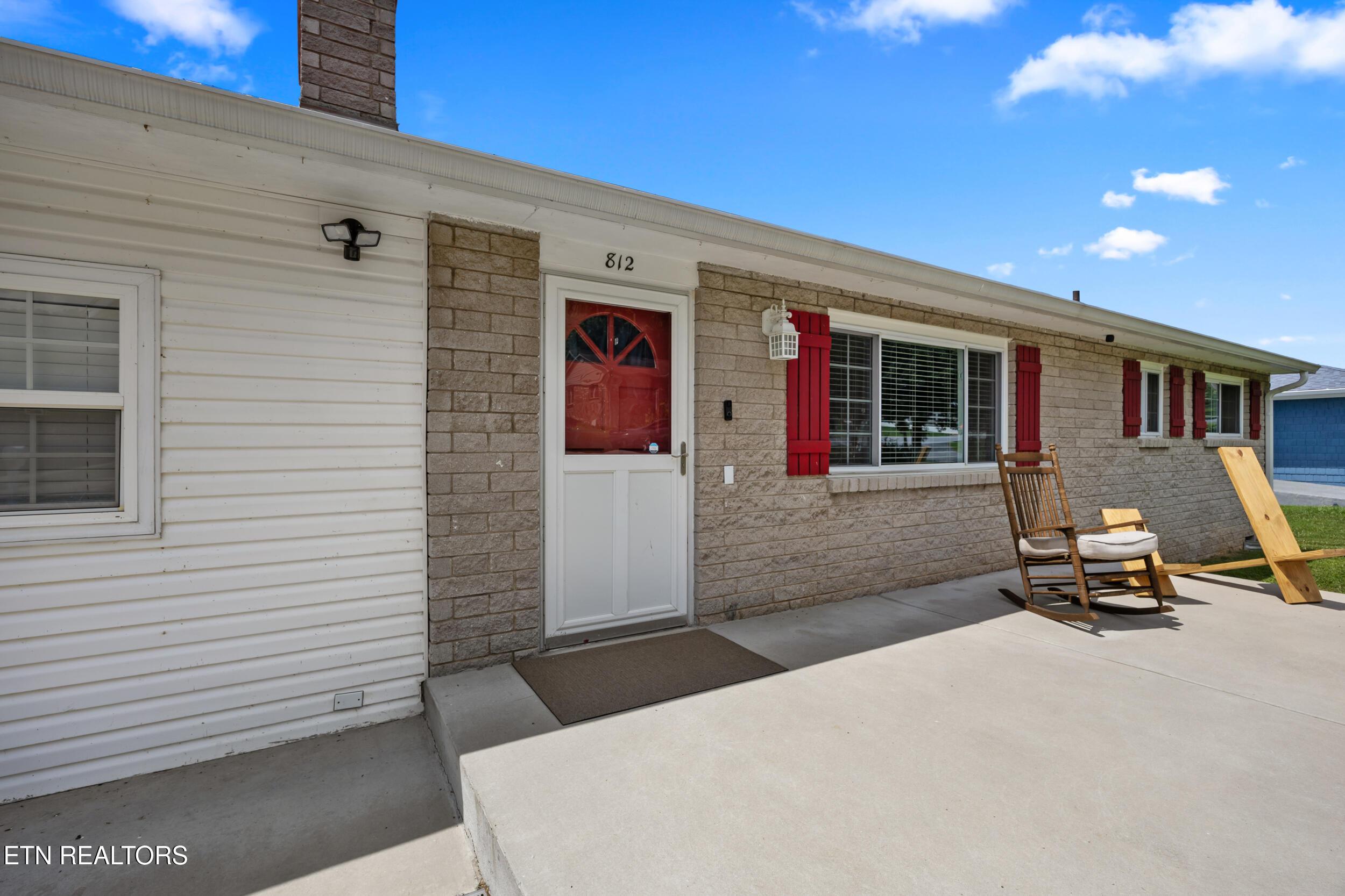 Image 3: 4_812 brown ave, kingston, tn 37763--47