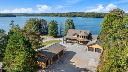 117 Chickasaw Point