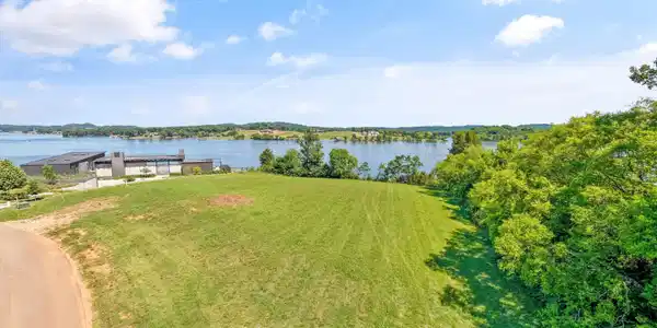 Image 2: 03-Albion Way Lot 310 01