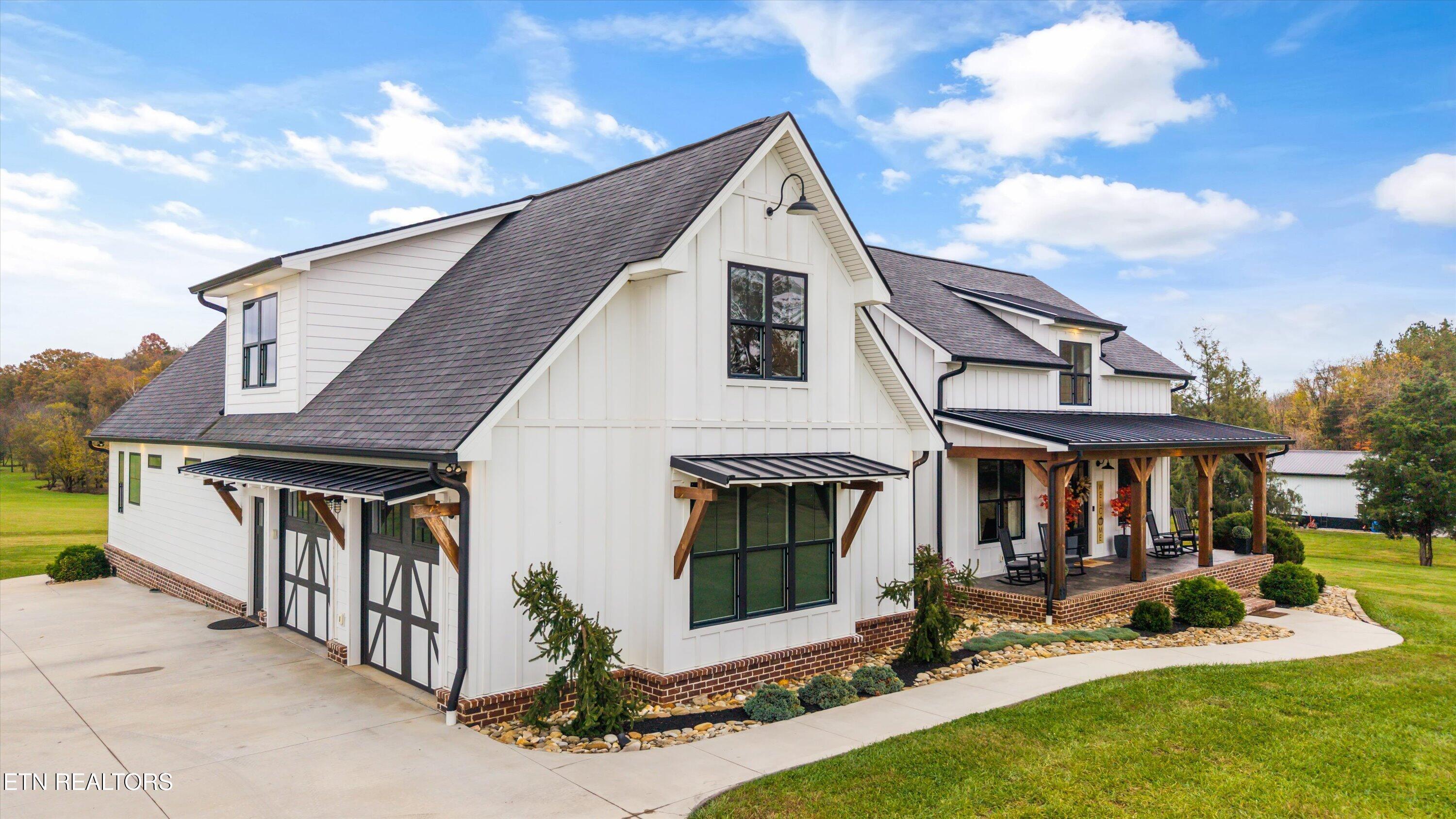 Image 2: 02-1419 Graves Rd 40