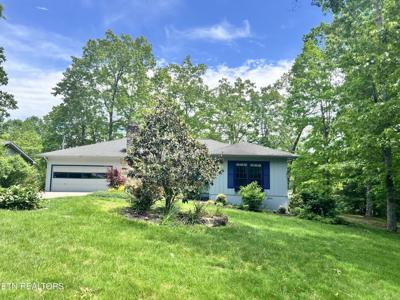 124 Canterbury Drive