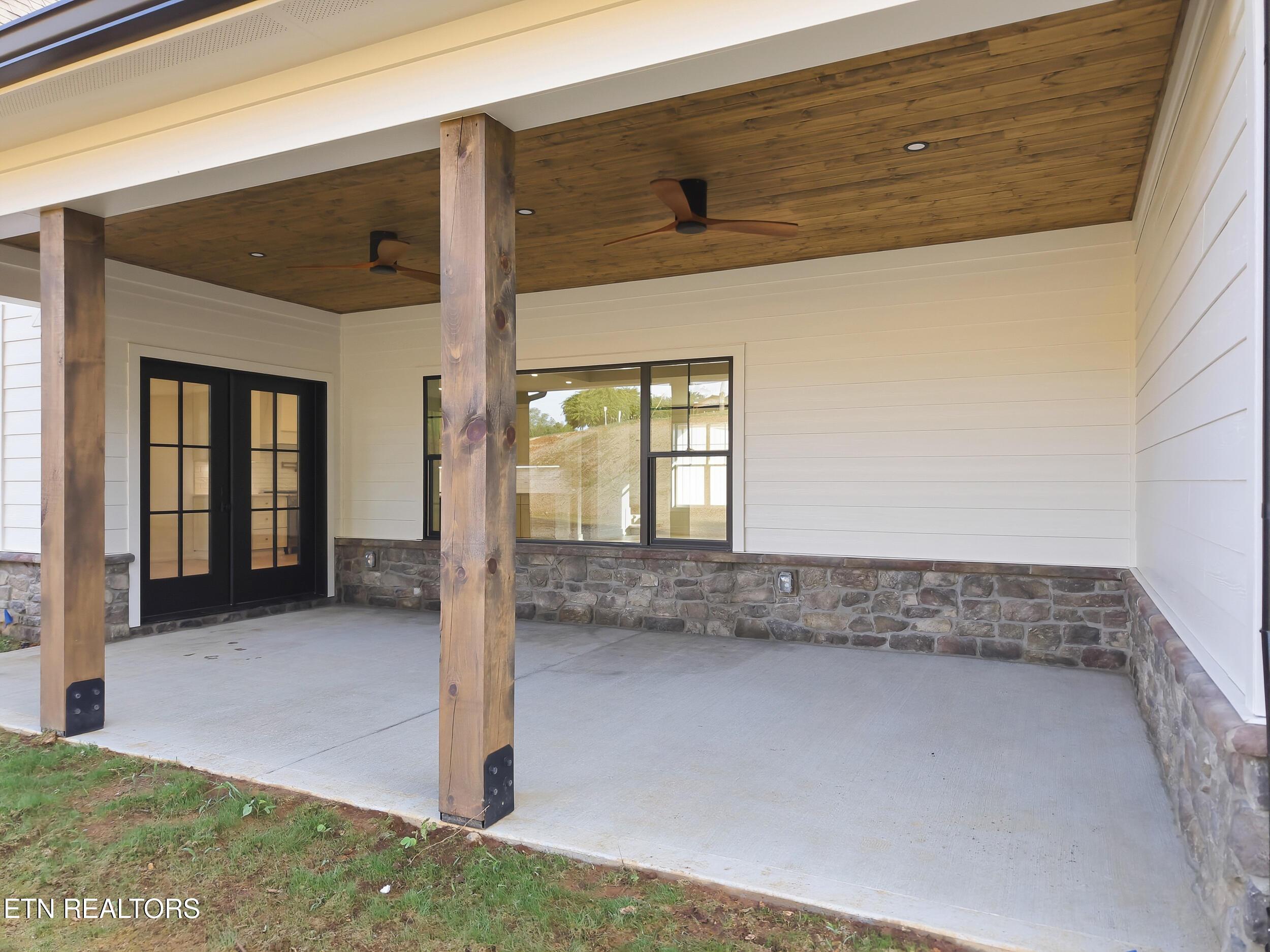 Image 4: 175_morganton_cv_0007