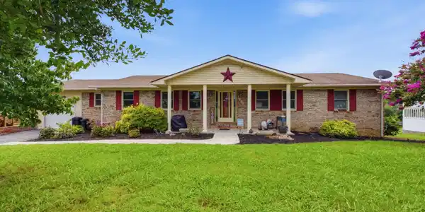 1684 Brookview Drive