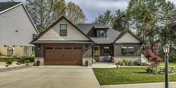 110 Gado Way
