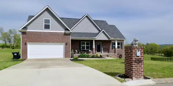 105 Overlook Rd
