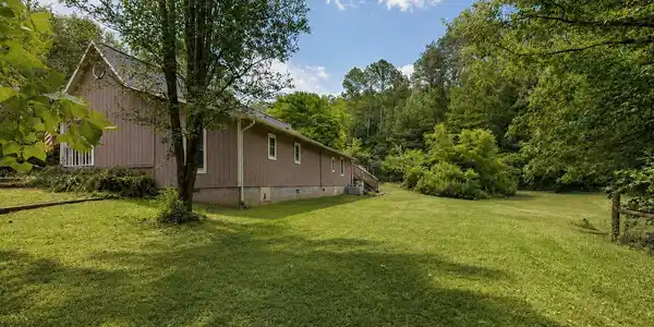Image 3: 3