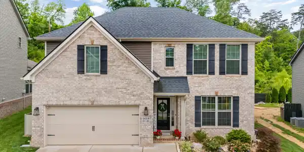 1618 Ridge Climber Rd