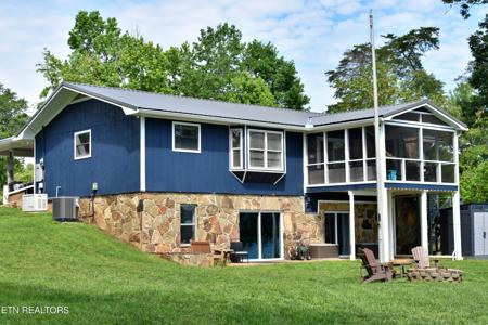 123 Lakewood Rd